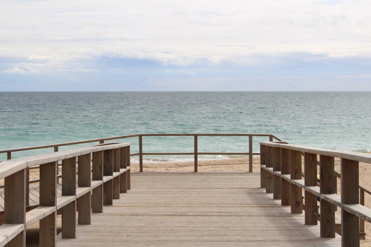 Apartamento Perto Praia, Com Piscina 阿尔沃尔 外观 照片