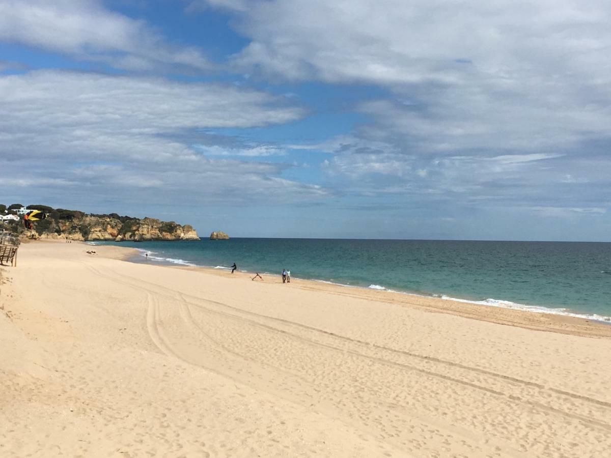 Apartamento Perto Praia, Com Piscina 阿尔沃尔 外观 照片