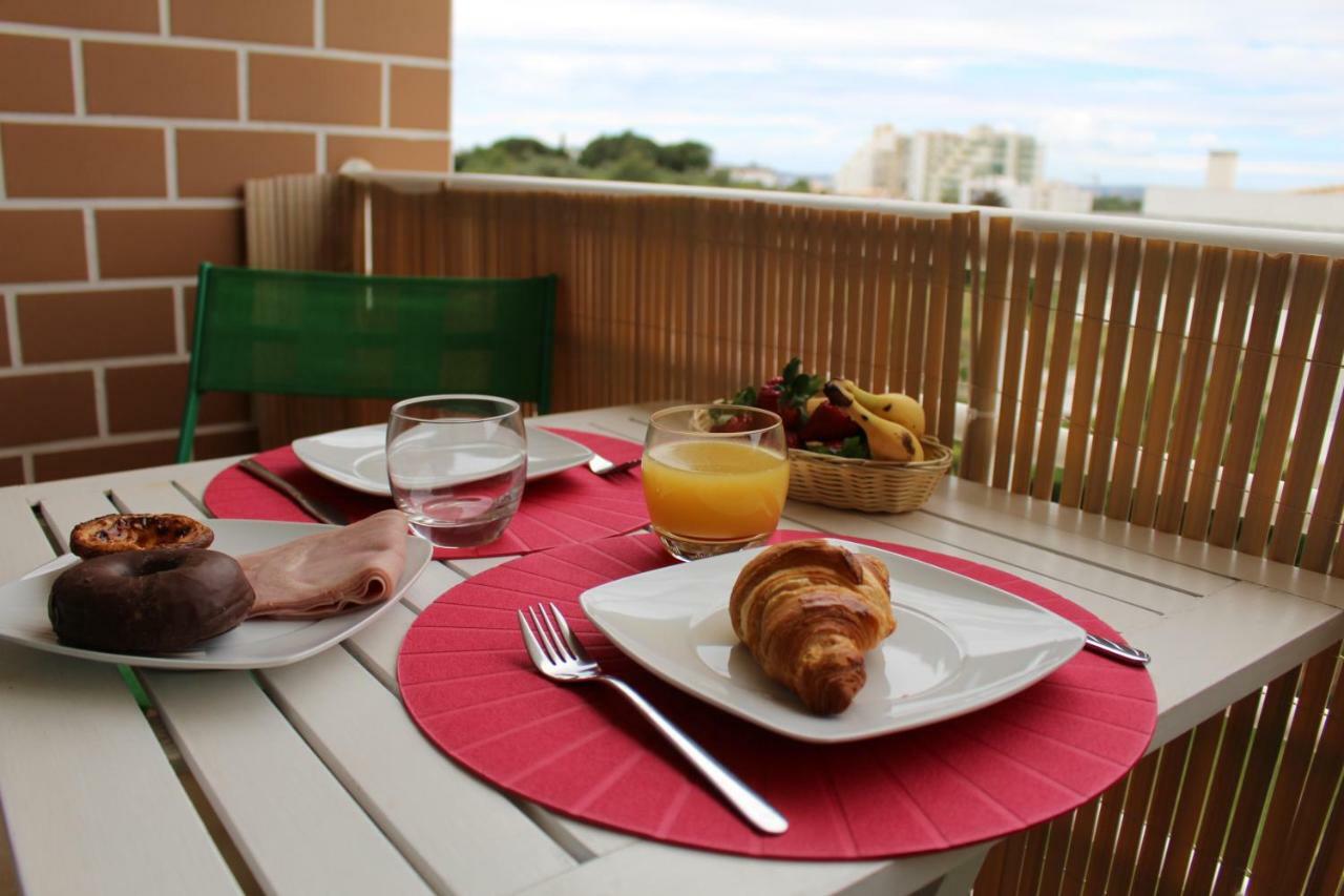 Apartamento Perto Praia, Com Piscina 阿尔沃尔 外观 照片