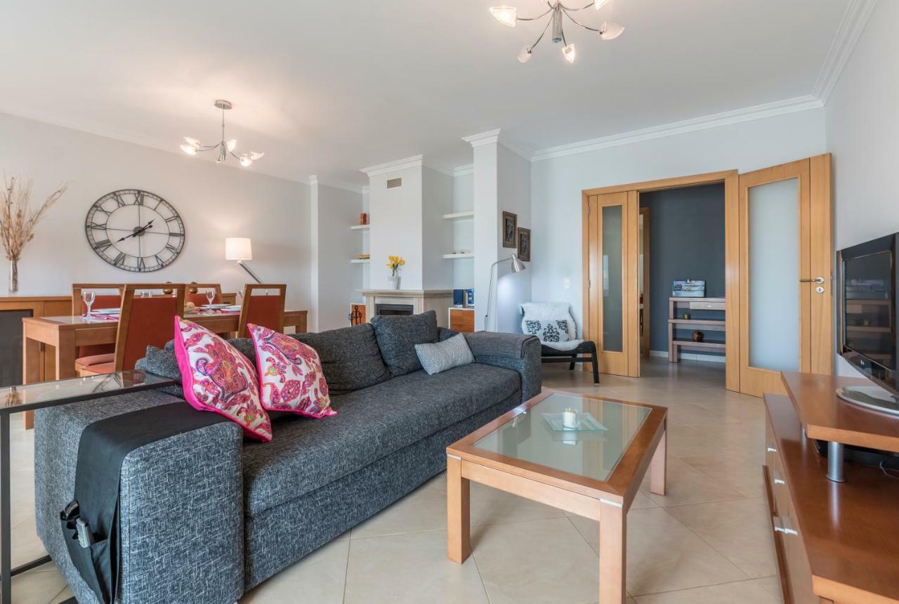 Apartamento Perto Praia, Com Piscina 阿尔沃尔 外观 照片